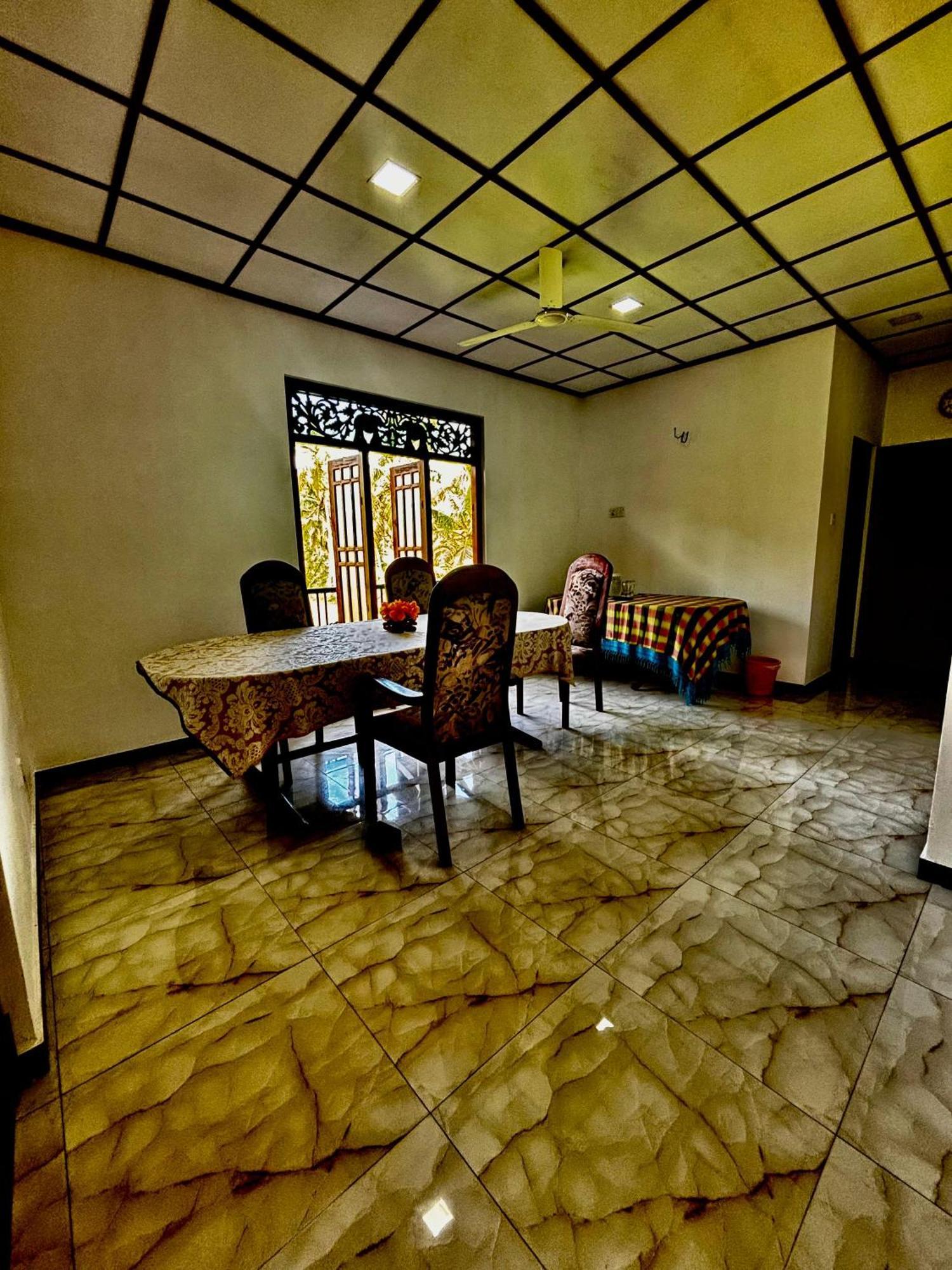 Fourcoock Villa Kosgoda Exterior photo