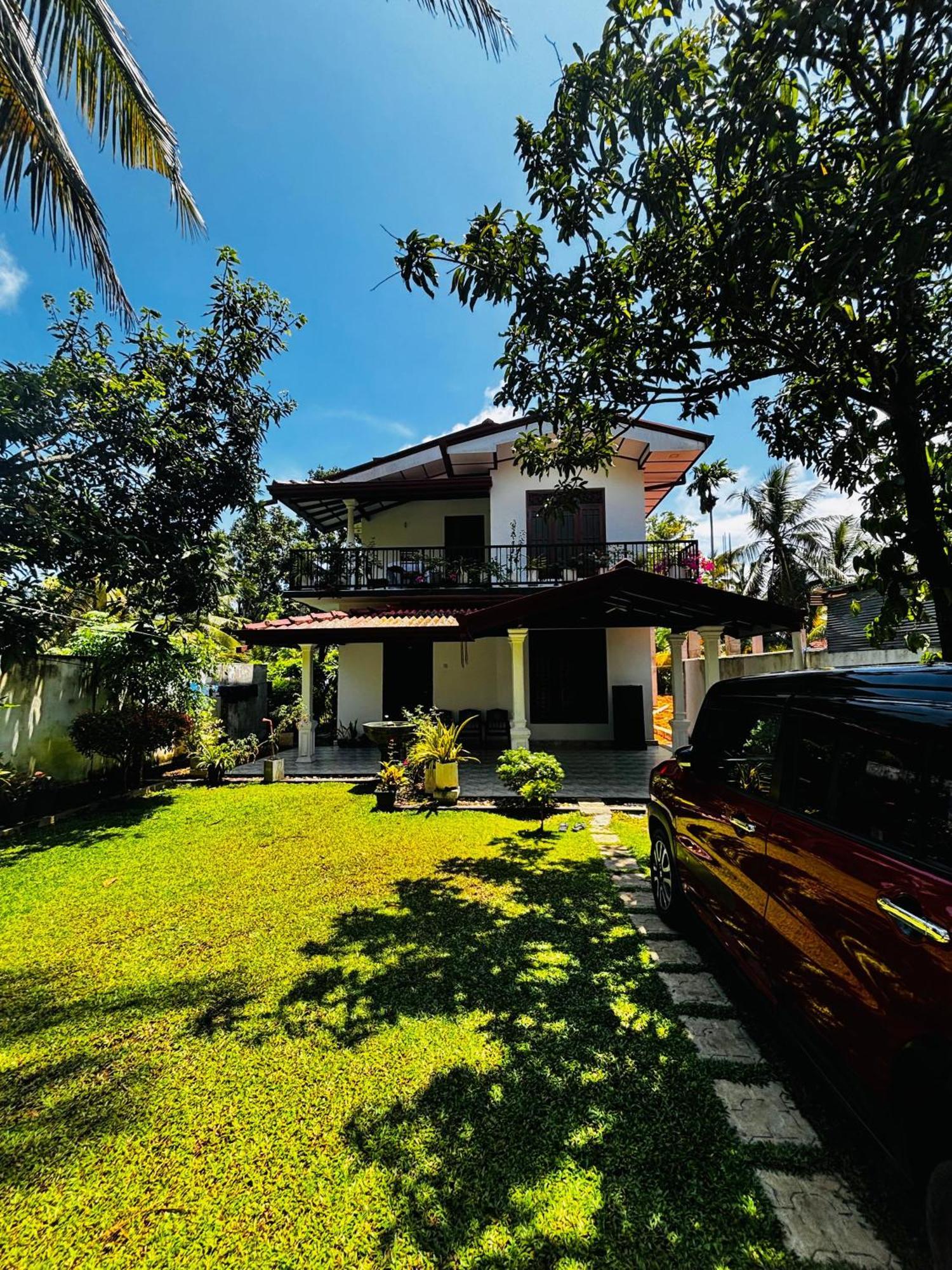 Fourcoock Villa Kosgoda Exterior photo